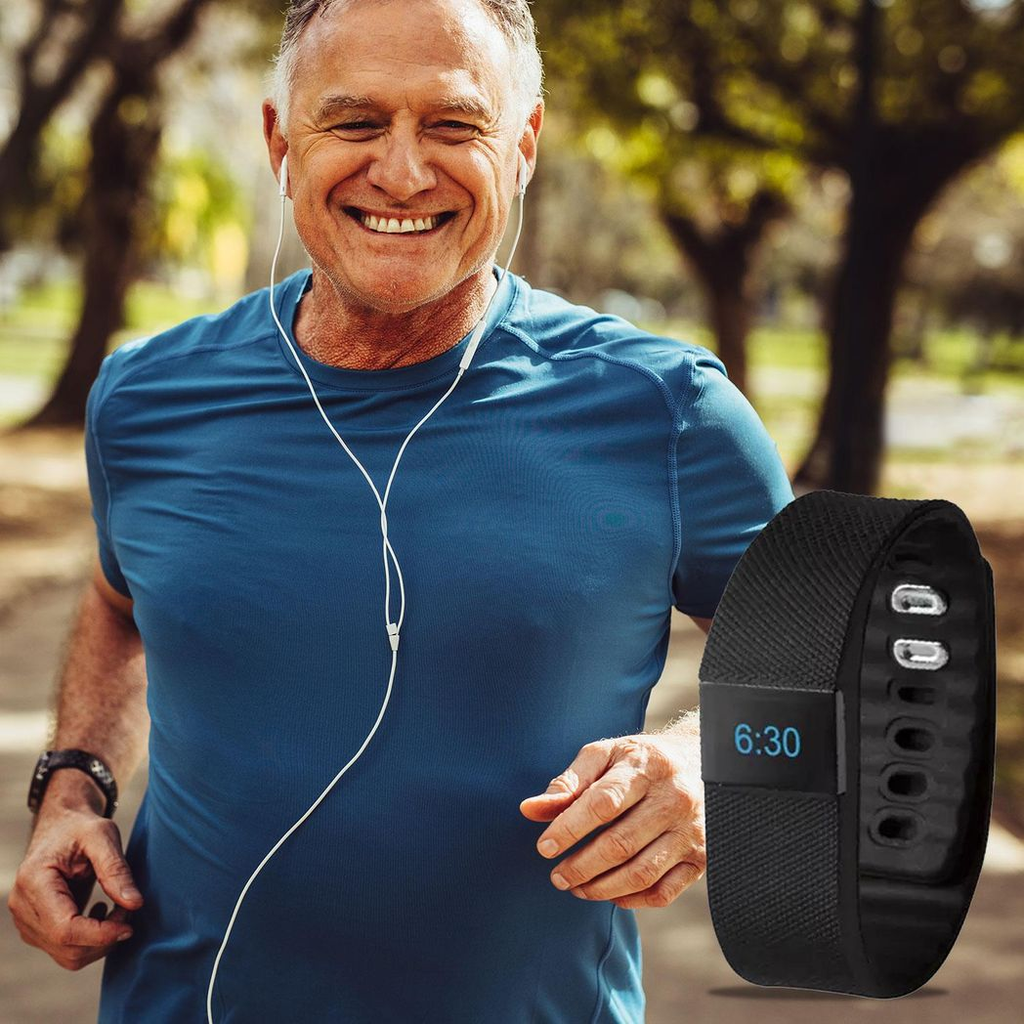 BAS-Tek CoreFit Bluetooth Fitness Tracker Bracelet - Black